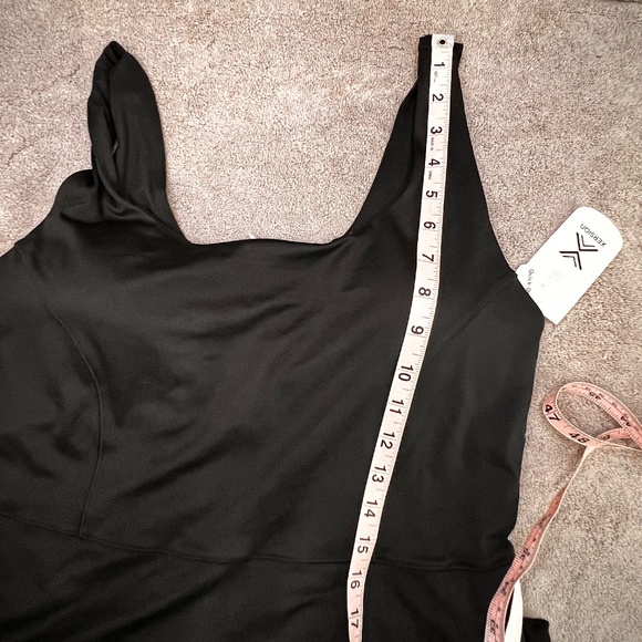 NWT Xersion EverUltra-Lite Tennis Dress Shorts Sz L Preppy Sporty Pickleball - Picture 13 of 14